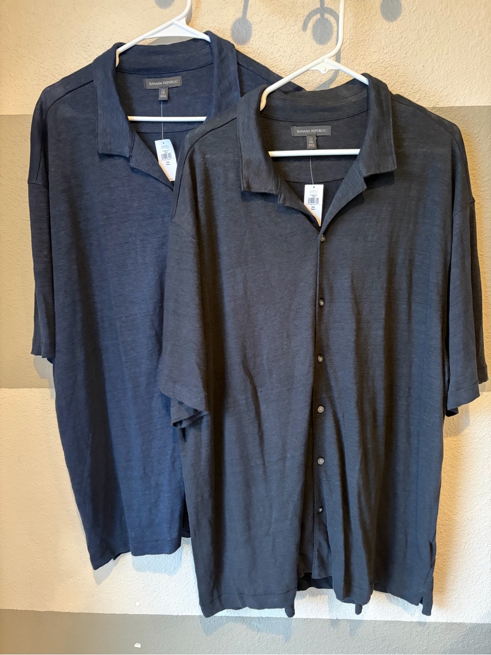Two NWT Banana Republic 2XLT Linen Knit Resort Shirts Blue Black Button Down